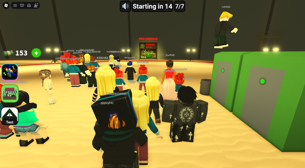 RobloxScreenShot20260206_211721407 Screenshot from within a Roblox experience where multiple people are playing a survival game